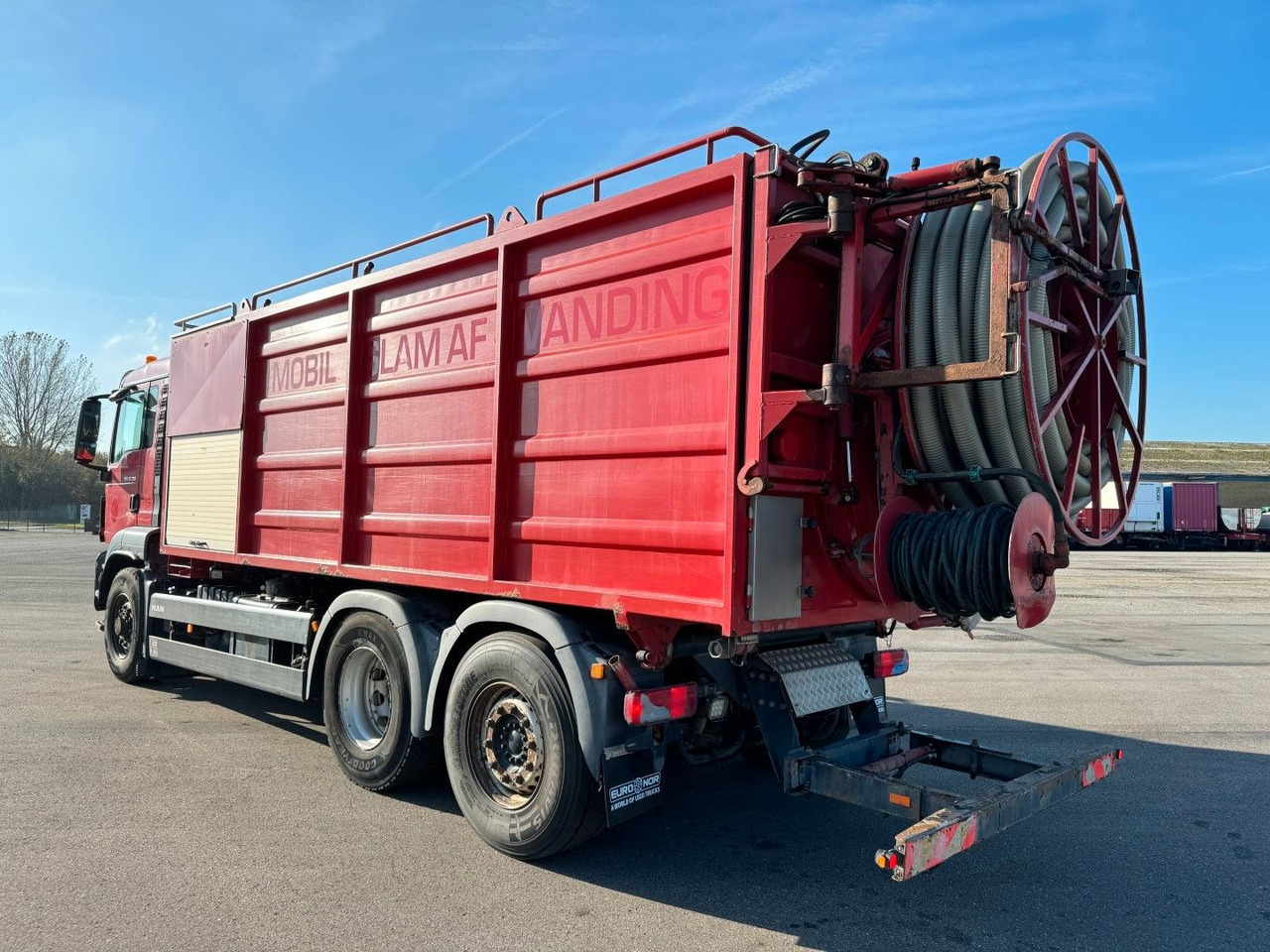 MAN TGS 26.360 6x4H*4 Simon Moos KSA MAN TGS 26.360 6x4H*4 Simon Moos KSA VacuDrain - 真空车:图5 MAN TGS 26.360 6x4H*4 Simon Moos KSA MAN TGS 26.360 6x4H*4 Simon Moos KSA VacuDrain - 真空车:图5