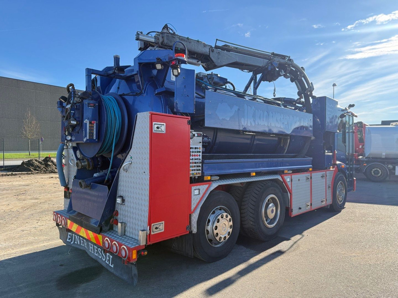 Mercedes-Benz Econic 2633 6x2*4 Hvidtved Larsen SLP309 Euro 5 - 真空车:图3 Mercedes-Benz Econic 2633 6x2*4 Hvidtved Larsen SLP309 Euro 5 - 真空车:图3