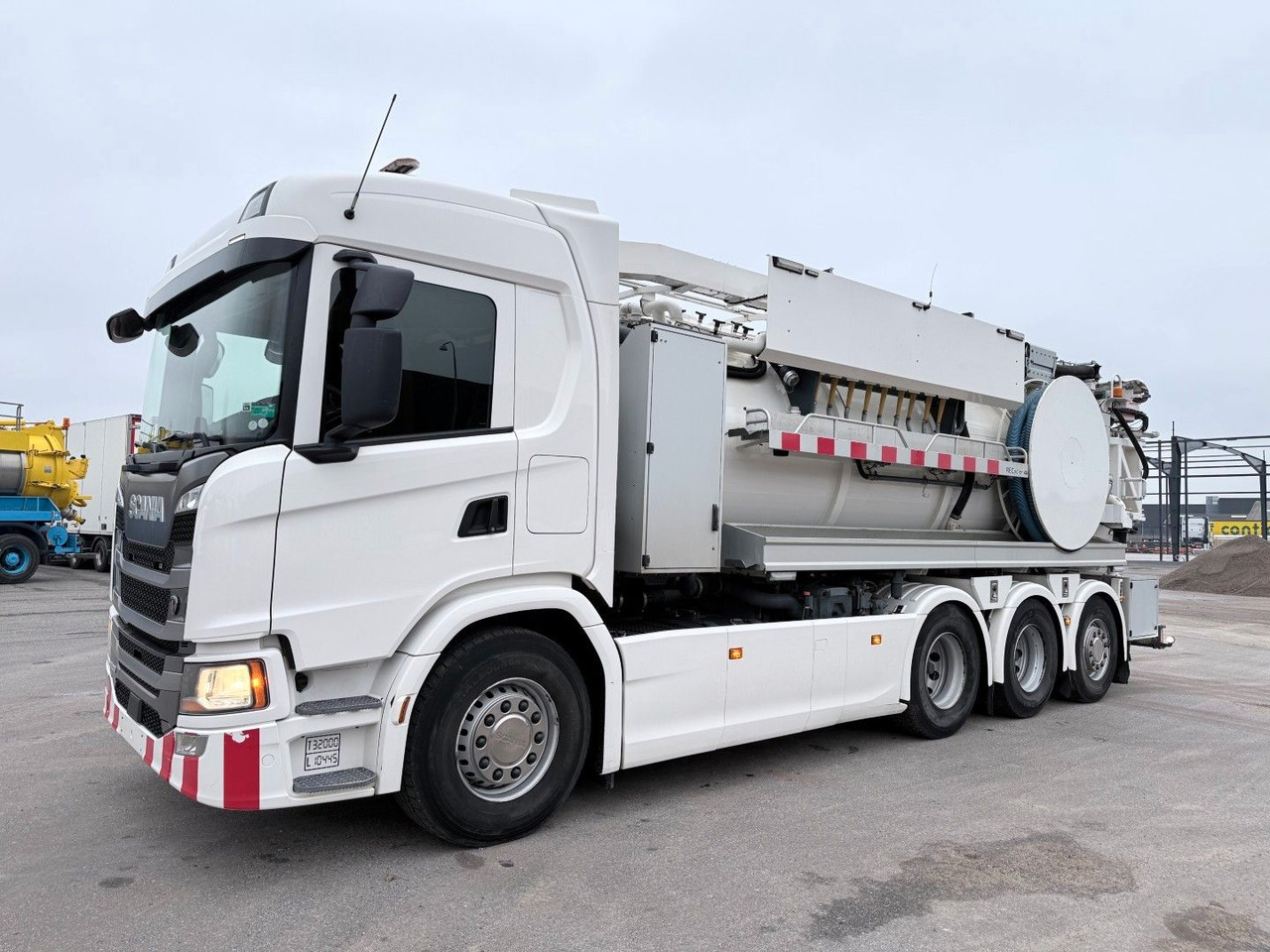 Scania G500 8x4*4 Bucher Recycler 414 - 真空车:图1 Scania G500 8x4*4 Bucher Recycler 414 - 真空车:图1