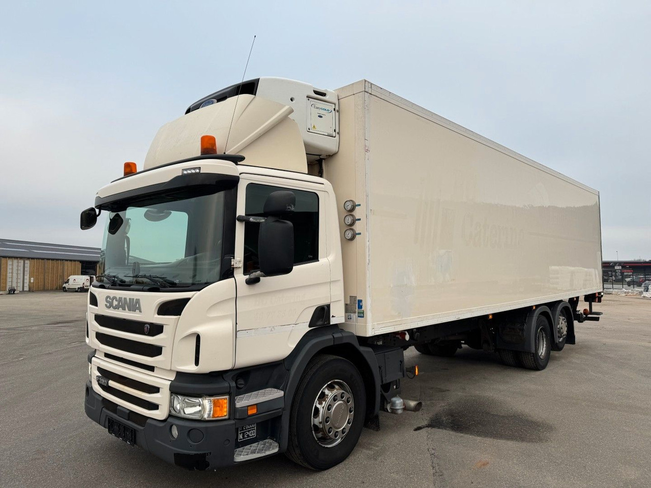 Scania P320 6x2*4 Carrier Supra 1250 Mt 9.90 m. kasse - 冷藏车:图1 Scania P320 6x2*4 Carrier Supra 1250 Mt 9.90 m. kasse - 冷藏车:图1