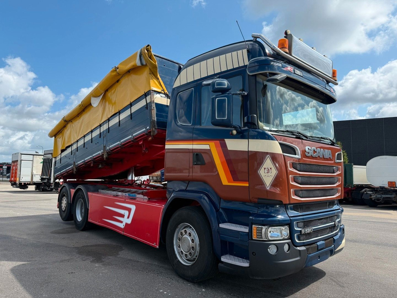Scania R520 6x2 Highline Getreidekipper Euro 6 - 翻斗车:图2 Scania R520 6x2 Highline Getreidekipper Euro 6 - 翻斗车:图2