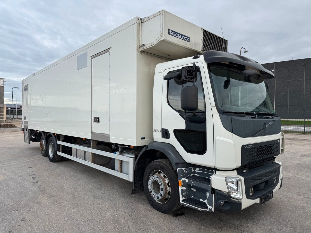 Volvo FE320 6x2*4 Frigoblock FK25SL 9.9 m Frigobox - 冷藏车:图2 Volvo FE320 6x2*4 Frigoblock FK25SL 9.9 m Frigobox - 冷藏车:图2
