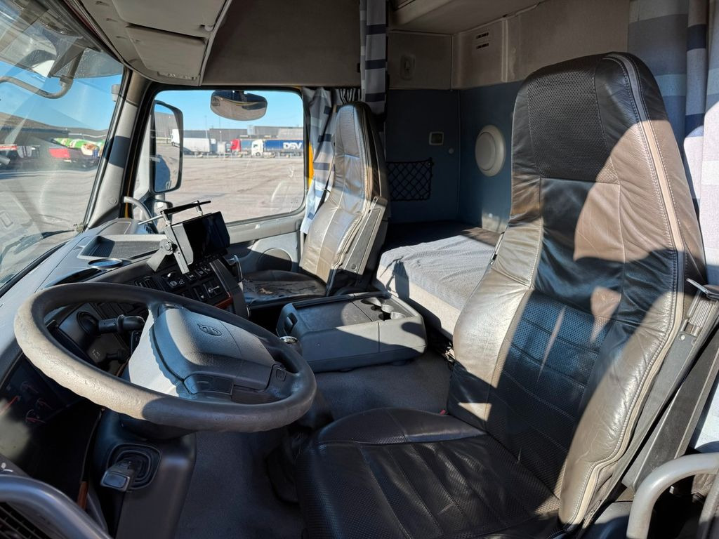 Volvo FM 340 6x2*4 Euro 5 FFG Elephant 10 m3 Volvo FM 340 6x2*4 Euro 5 FFG Elephant 10 m3 - 真空车:图5 Volvo FM 340 6x2*4 Euro 5 FFG Elephant 10 m3 Volvo FM 340 6x2*4 Euro 5 FFG Elephant 10 m3 - 真空车:图5