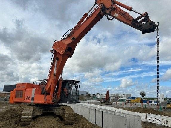 Hitachi ZX470 LCH-3 - 拆除挖掘机:图3 Hitachi ZX470 LCH-3 - 拆除挖掘机:图3