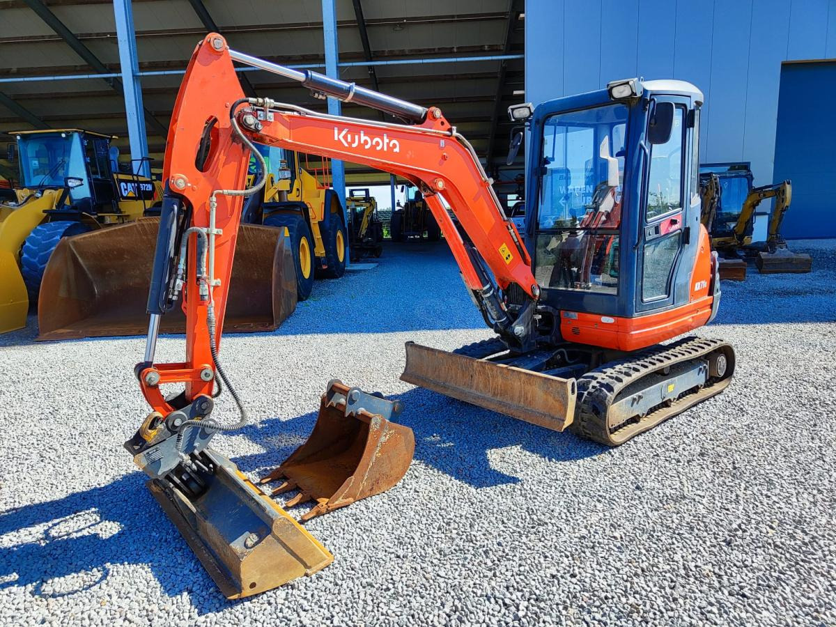 Kubota KX71-3 - 小型挖掘机:图2 Kubota KX71-3 - 小型挖掘机:图2