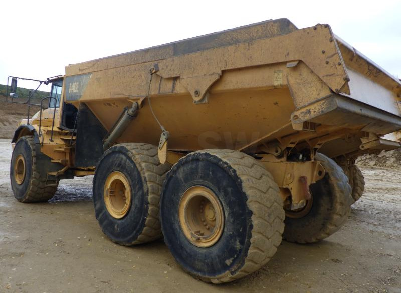 Volvo A 40 E 6x6 - 铰接式自卸车:图1 Volvo A 40 E 6x6 - 铰接式自卸车:图1