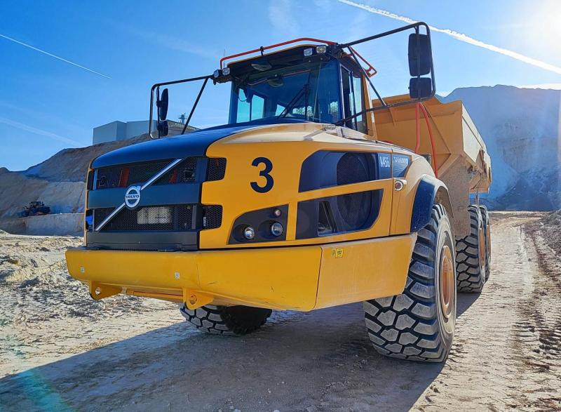 Volvo A45G (3x verfügbar) - 铰接式自卸车:图1 Volvo A45G (3x verfügbar) - 铰接式自卸车:图1