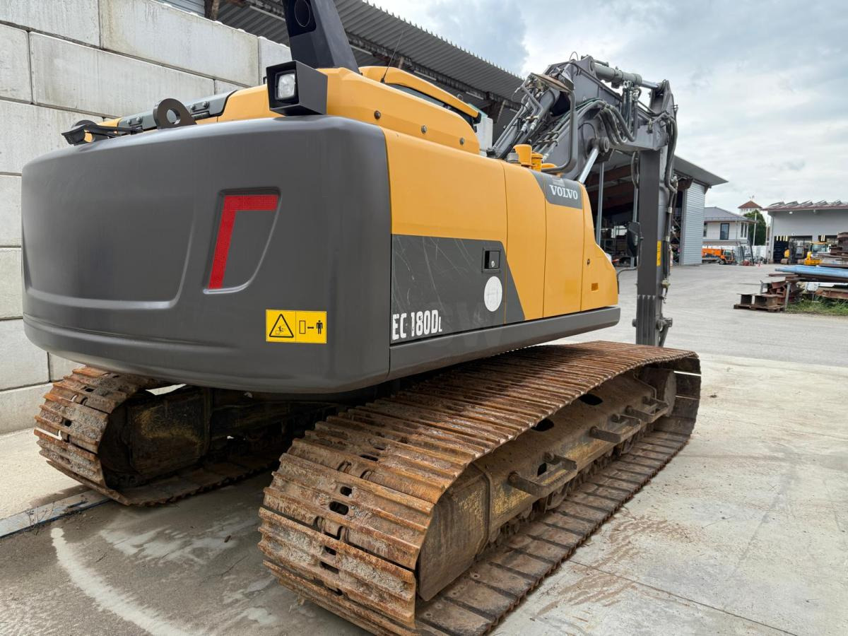 Volvo EC180 D - 履带式挖掘机:图2 Volvo EC180 D - 履带式挖掘机:图2