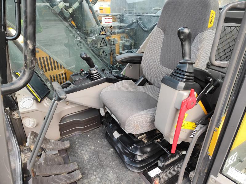 Volvo ECR145EL - 履带式挖掘机:图5 Volvo ECR145EL - 履带式挖掘机:图5