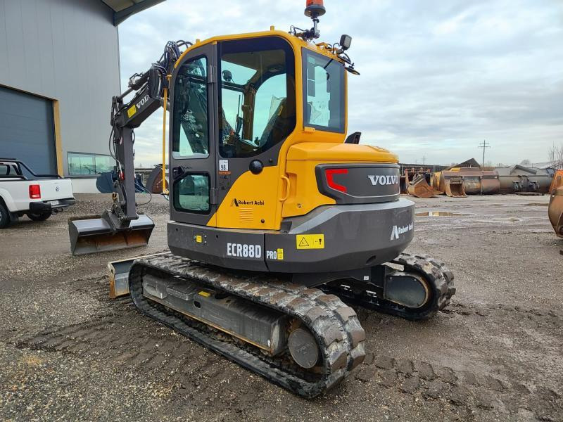 Volvo ECR88D Pro - 小型挖掘机:图1 Volvo ECR88D Pro - 小型挖掘机:图1