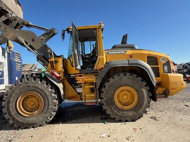 Volvo L110H - 轮式装载机:图2 Volvo L110H - 轮式装载机:图2