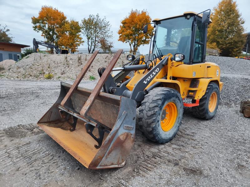 Volvo L30G - 轮式装载机:图3 Volvo L30G - 轮式装载机:图3