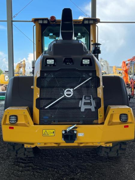 Volvo L60H - 轮式装载机:图4 Volvo L60H - 轮式装载机:图4