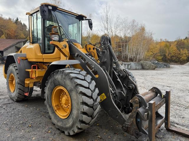 Volvo L90H - 轮式装载机:图3 Volvo L90H - 轮式装载机:图3