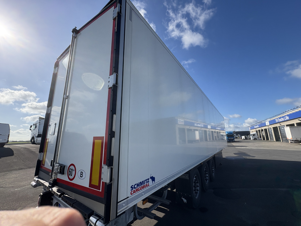 Schmitz Cargobull - 冷藏半拖车:图4 Schmitz Cargobull - 冷藏半拖车:图4