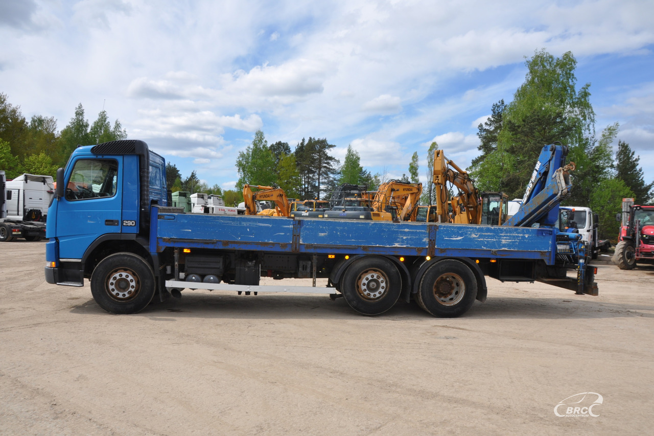 Volvo FM7 - 栏板式/ 平板卡车:图3 Volvo FM7 - 栏板式/ 平板卡车:图3