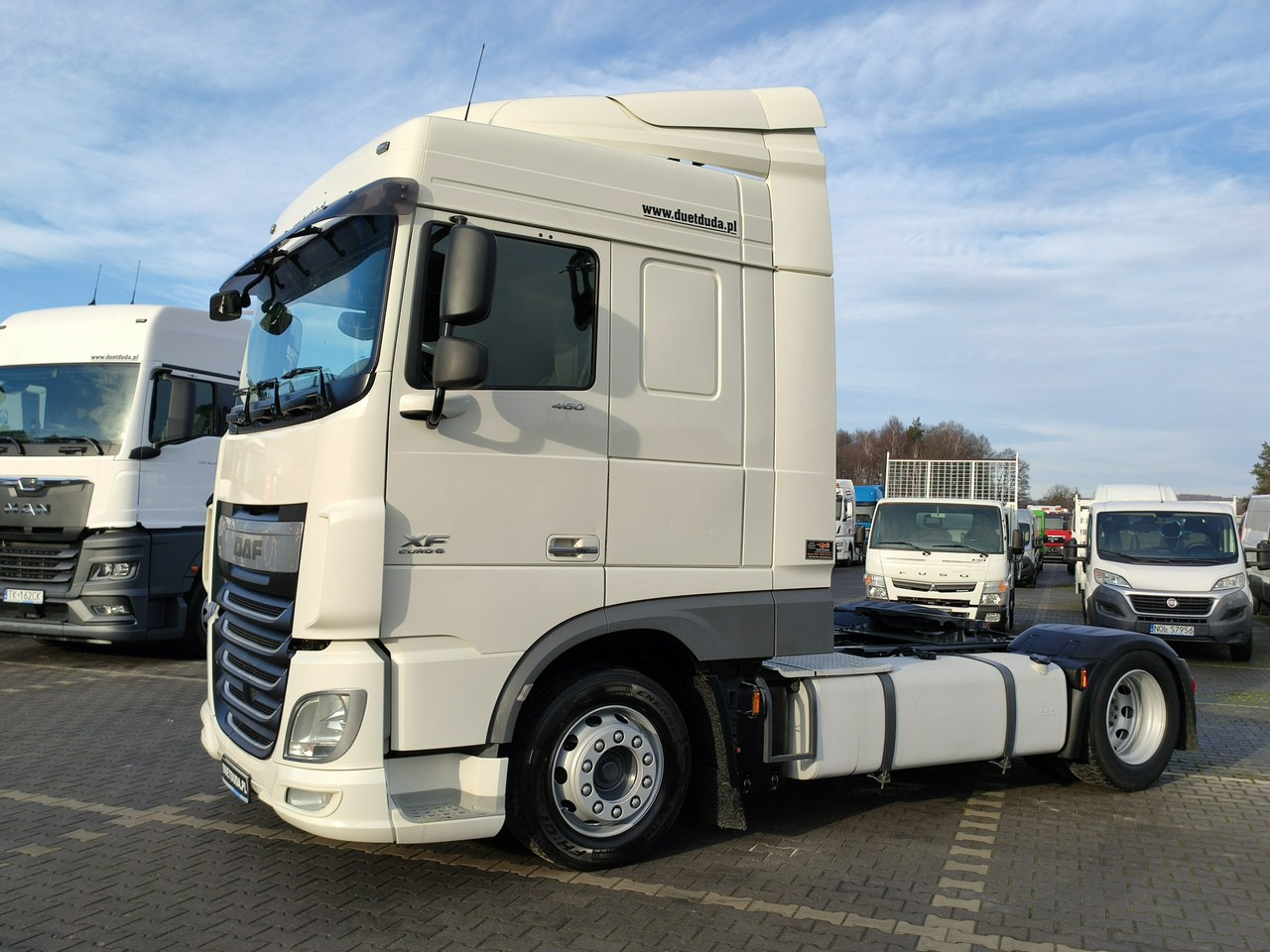 DAF XF 106.460 Euro 6 LowDeck Mega - 牵引车:图3 DAF XF 106.460 Euro 6 LowDeck Mega - 牵引车:图3