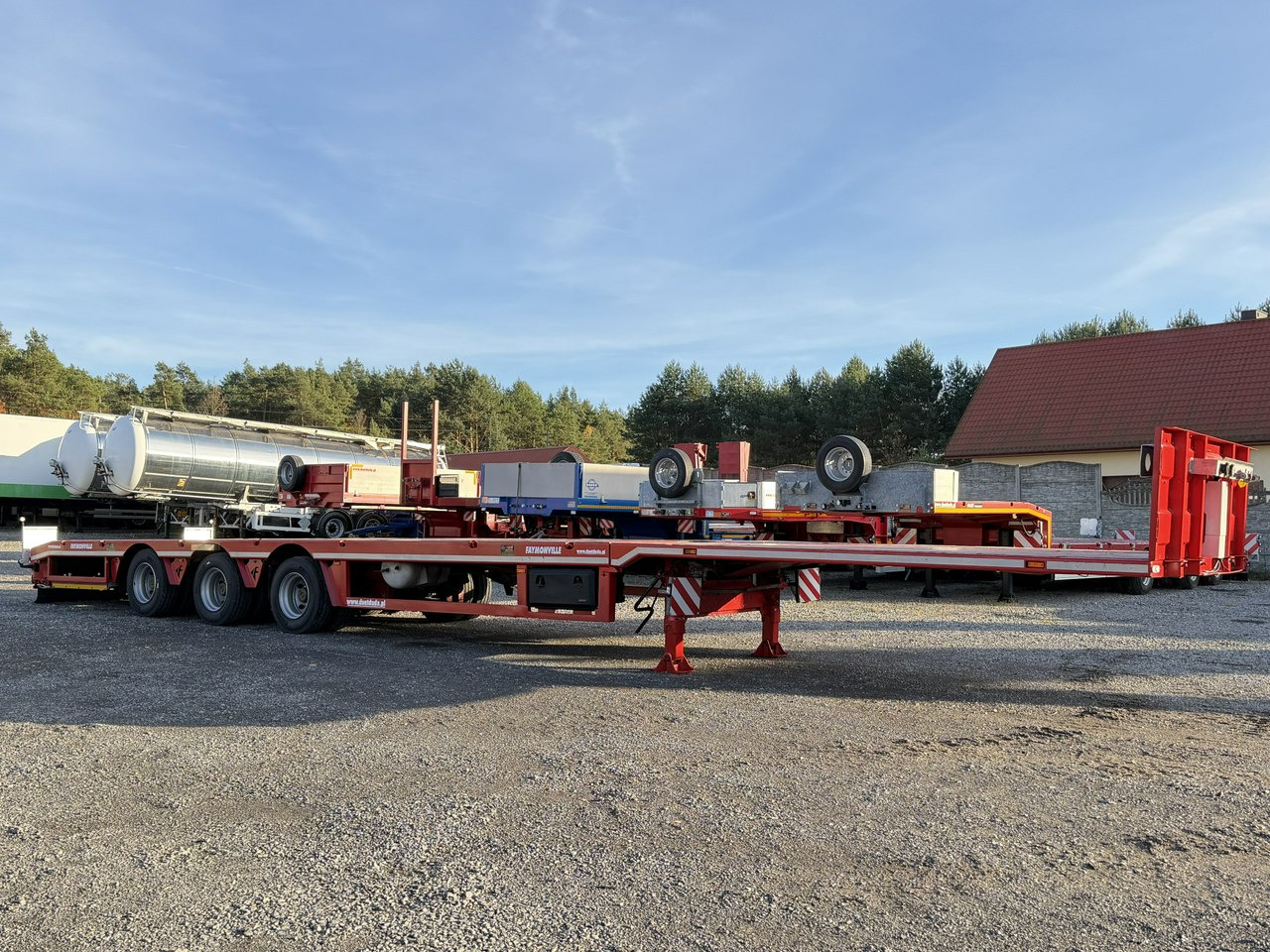 Faymonville Niskopodłogowa Telemega Rozciągana 7m 3-Osiowa Oś skrętna - 低装载半拖车:图2 Faymonville Niskopodłogowa Telemega Rozciągana 7m 3-Osiowa Oś skrętna - 低装载半拖车:图2