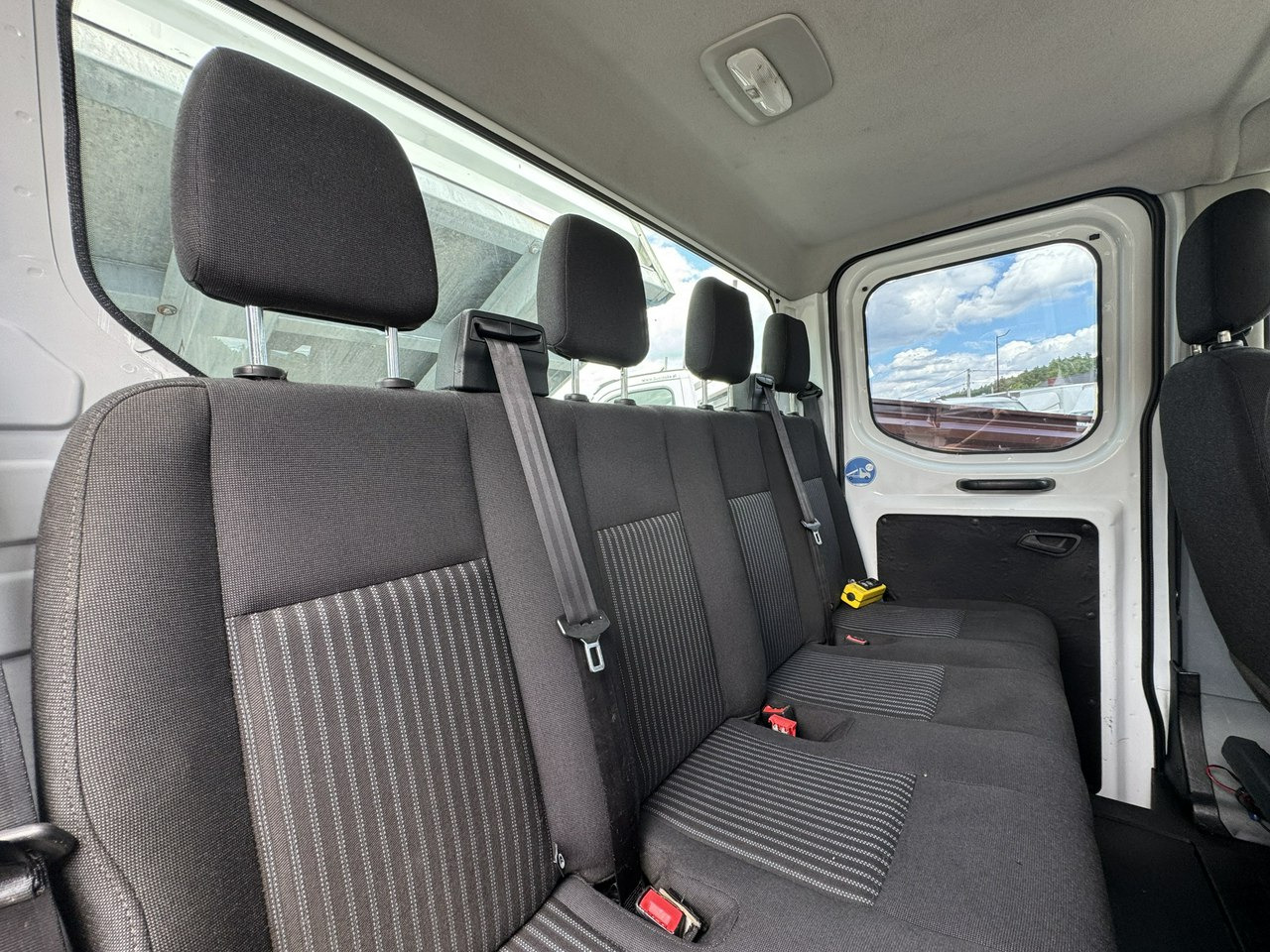 翻斗货车 Ford Transit:图34 翻斗货车 Ford Transit:图34