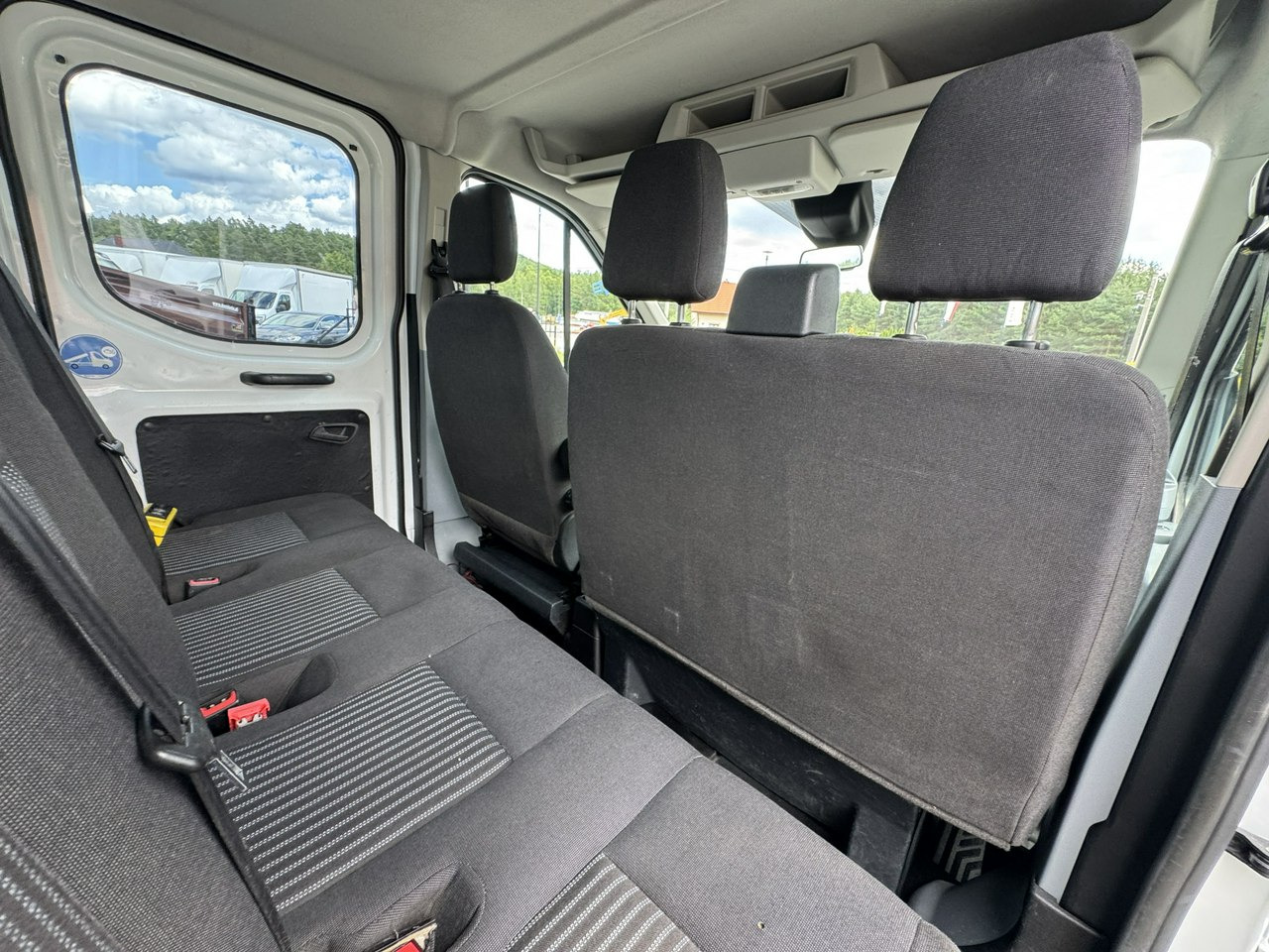 翻斗货车 Ford Transit:图33 翻斗货车 Ford Transit:图33