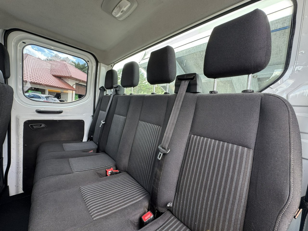 翻斗货车 Ford Transit:图31 翻斗货车 Ford Transit:图31