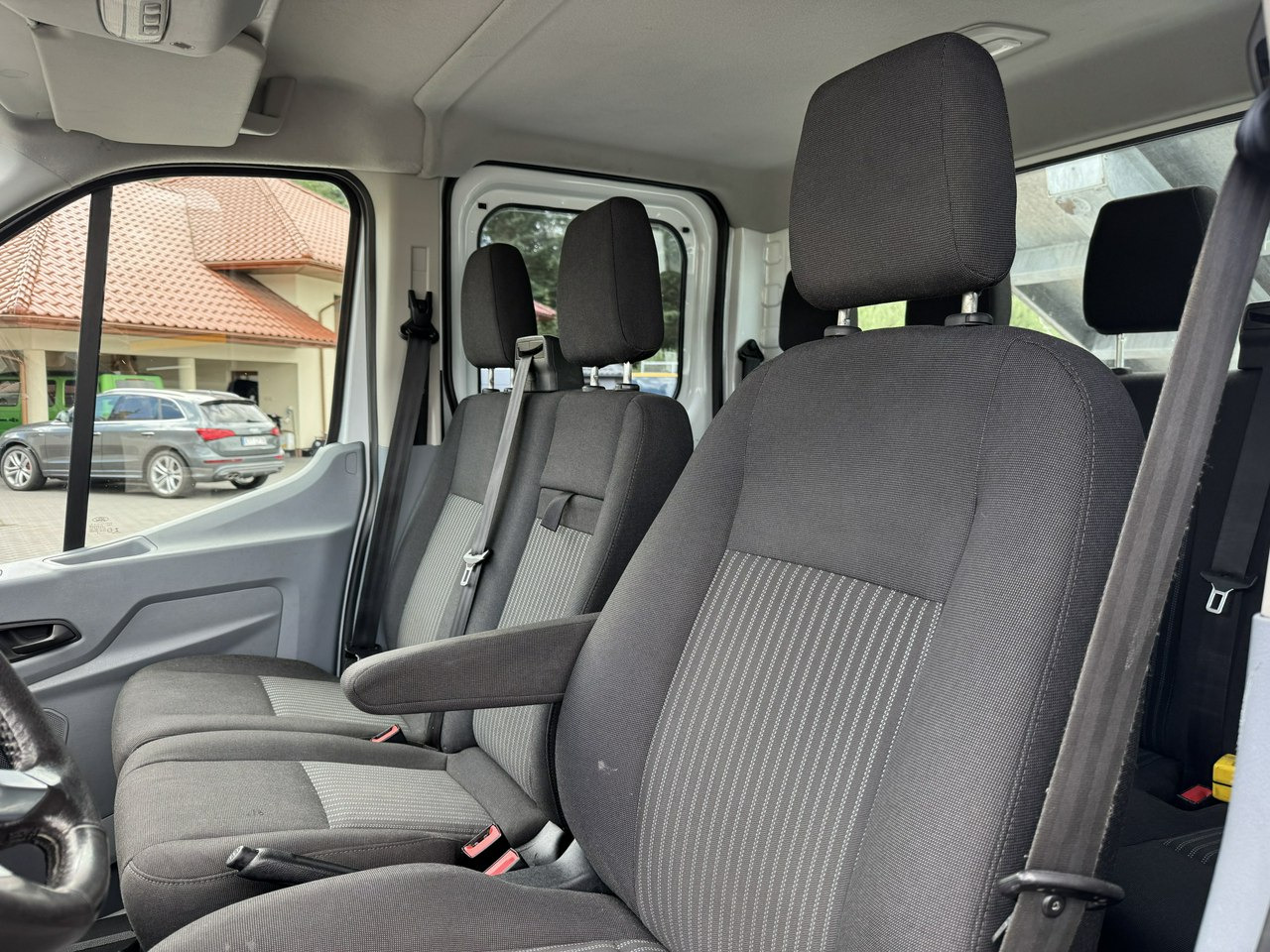 翻斗货车 Ford Transit:图28 翻斗货车 Ford Transit:图28