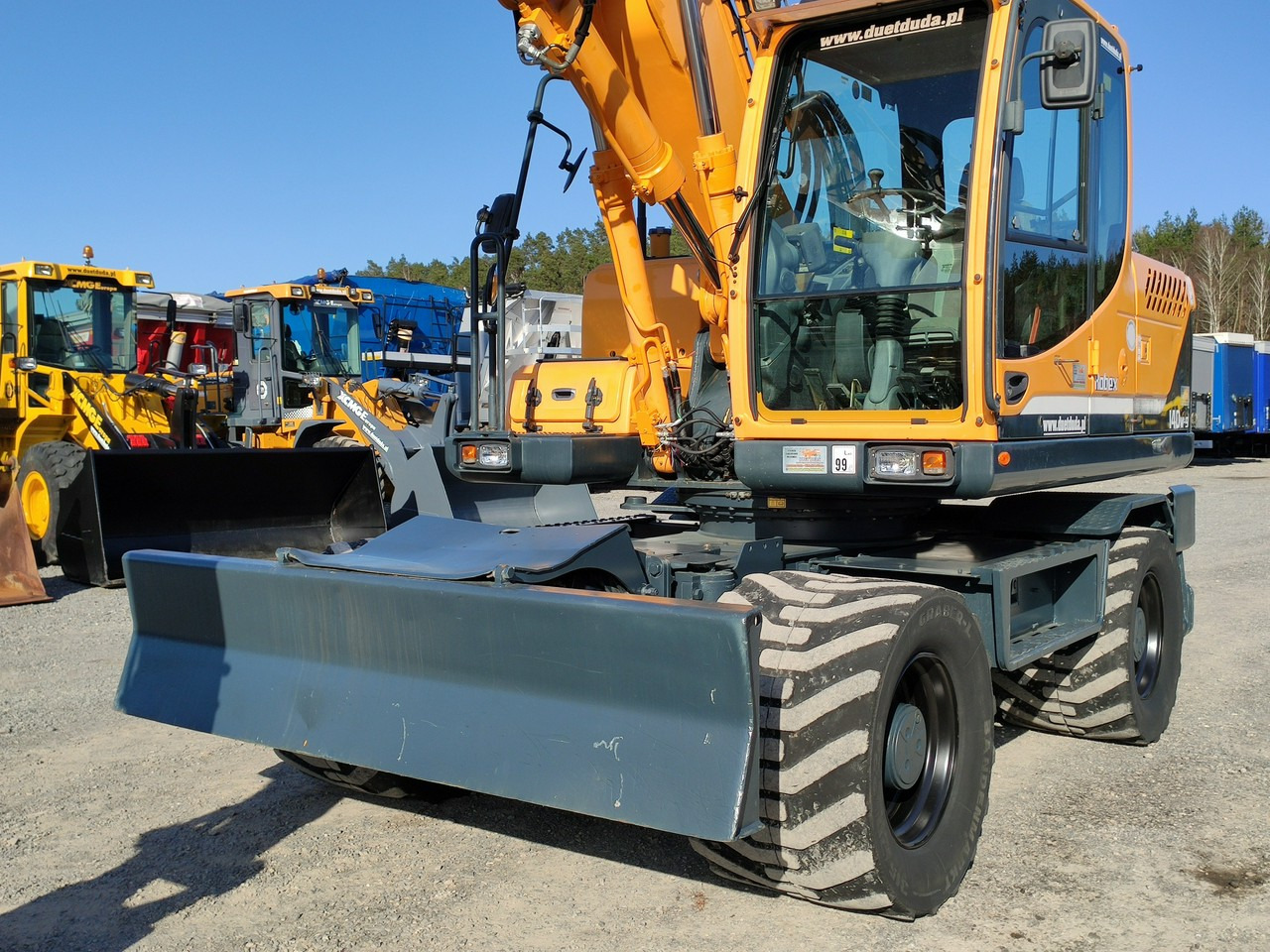 Hyundai 140W-9 Łyżka Skarpowa+Szybko Złącze !!! STAN Bardzo Dobry !!! - 轮式挖掘机:图4 Hyundai 140W-9 Łyżka Skarpowa+Szybko Złącze !!! STAN Bardzo Dobry !!! - 轮式挖掘机:图4