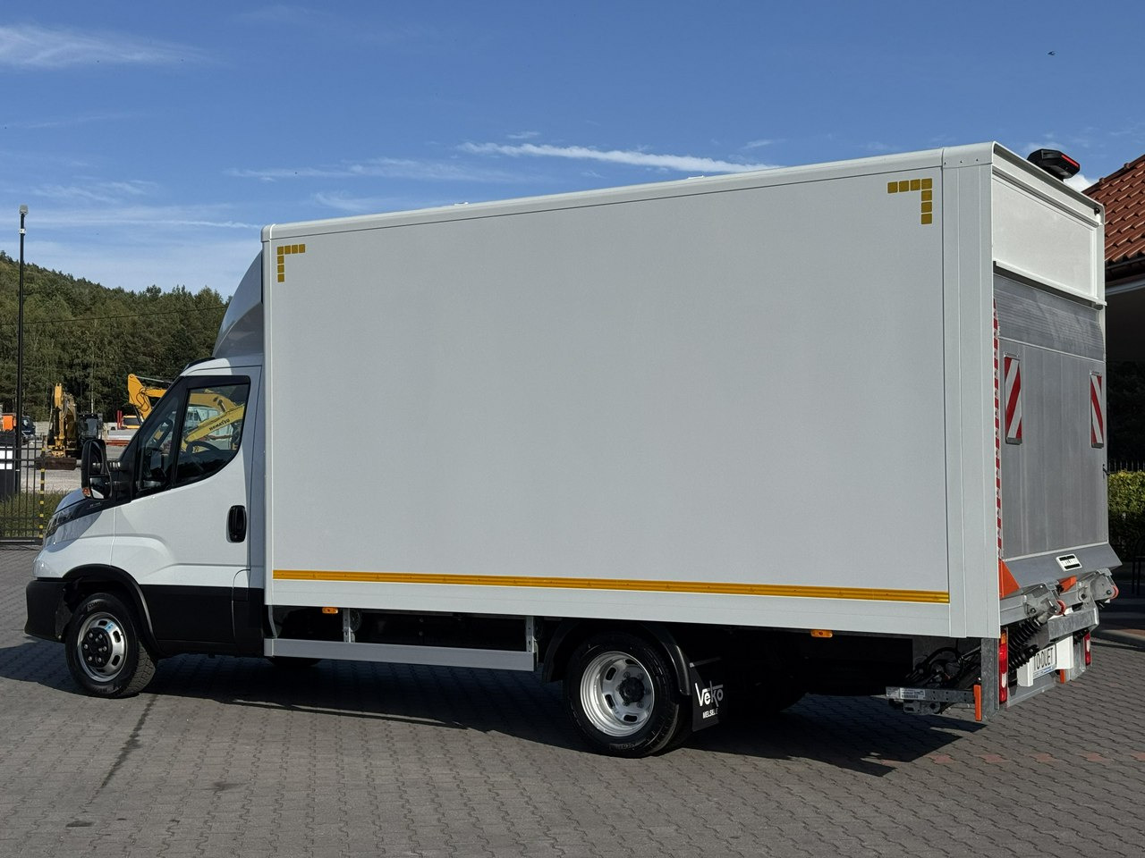 厢式货车 Iveco Daily 35C14：图18