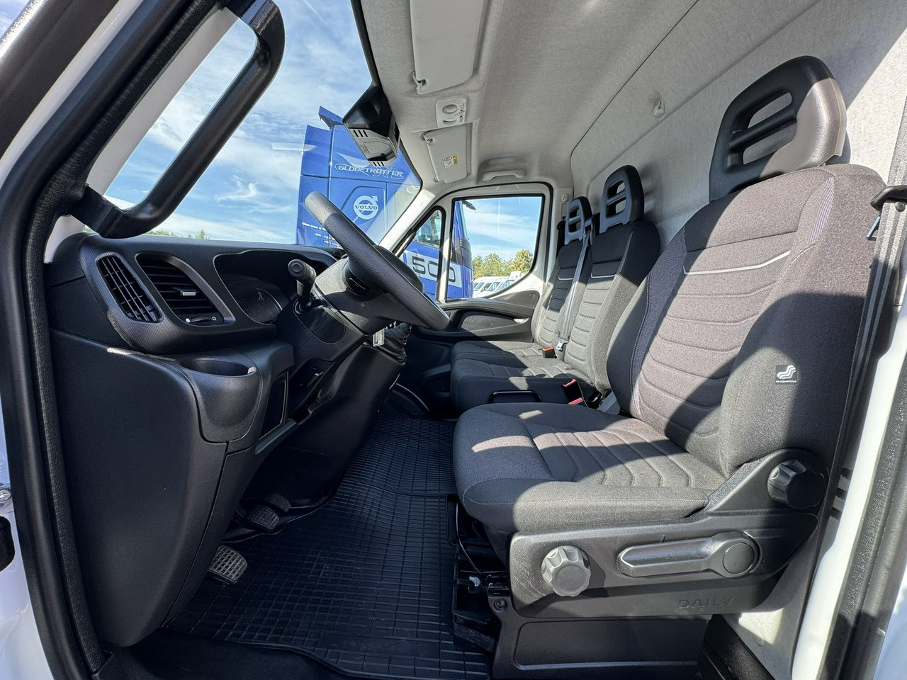 厢式货车 Iveco Daily 35C14：图25