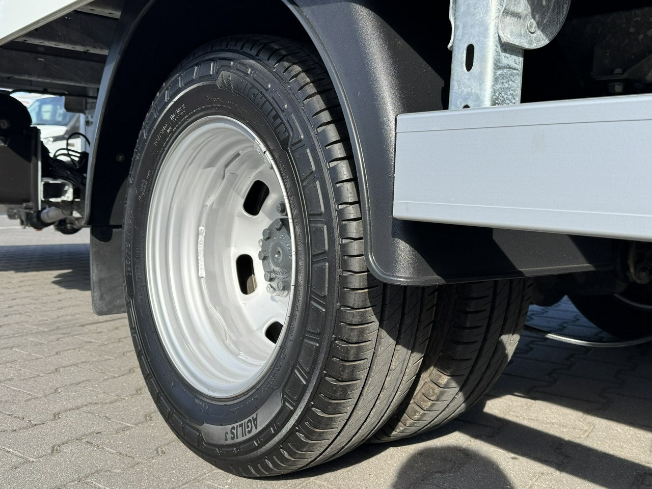 厢式货车 Iveco Daily 35C14：图14