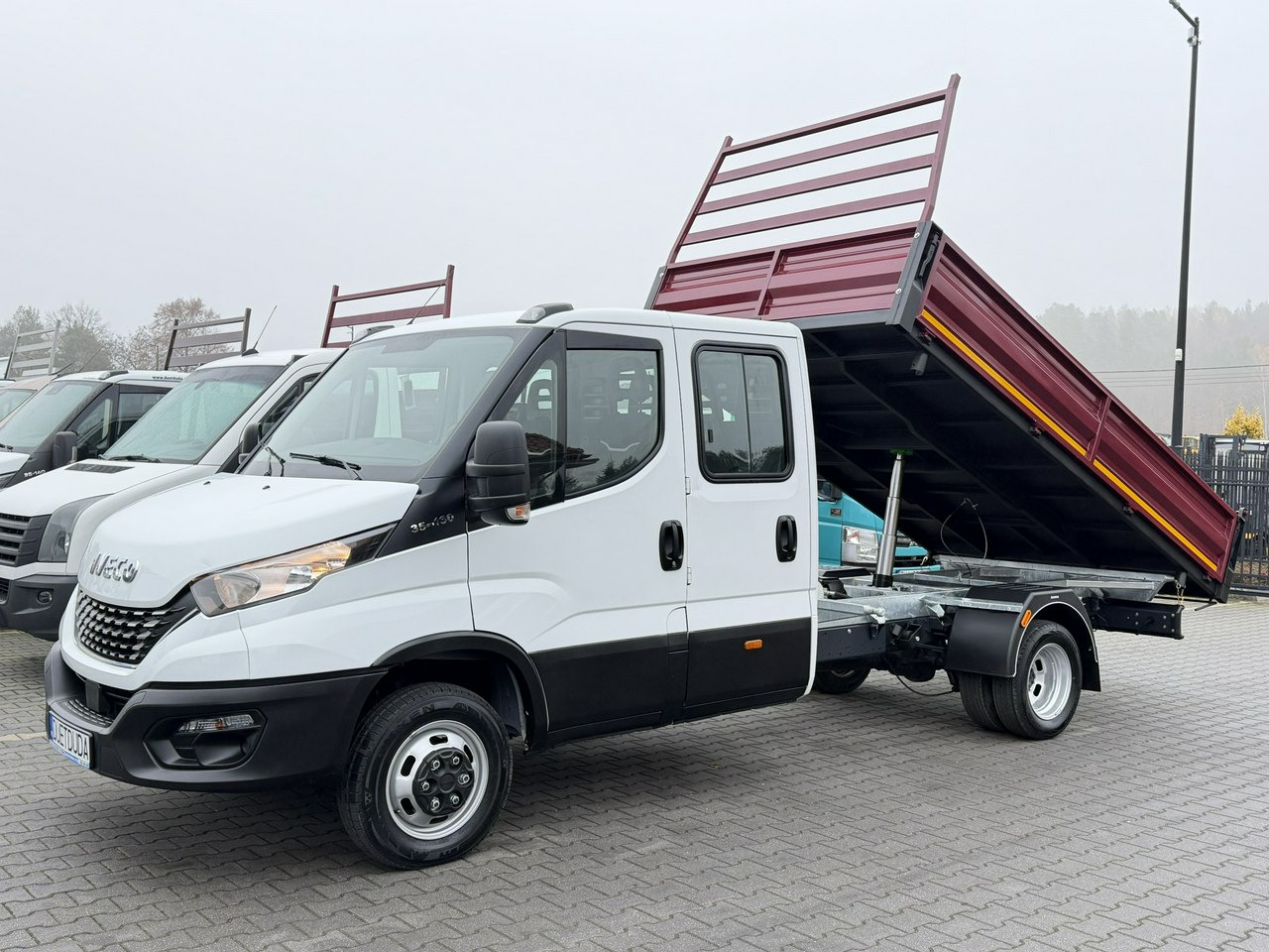 Iveco Daily 35C16 V - 翻斗货车:图1 Iveco Daily 35C16 V - 翻斗货车:图1