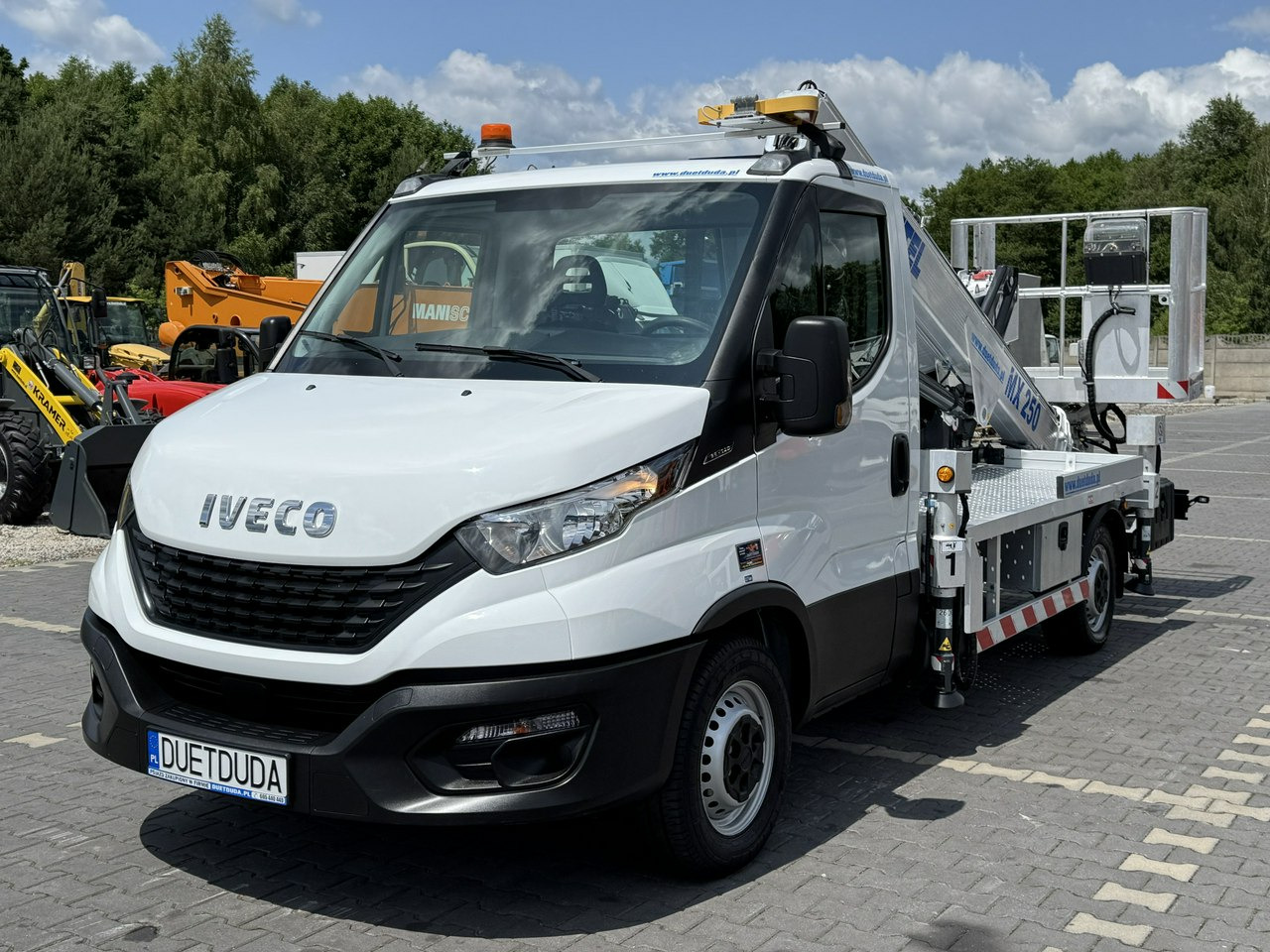 车载空中平台 Iveco Daily 35S14:图8 车载空中平台 Iveco Daily 35S14:图8