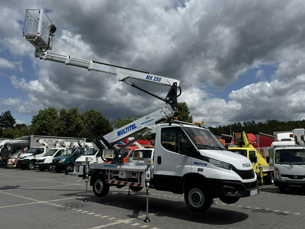 Iveco Daily 35S14 - 车载空中平台:图5 Iveco Daily 35S14 - 车载空中平台:图5