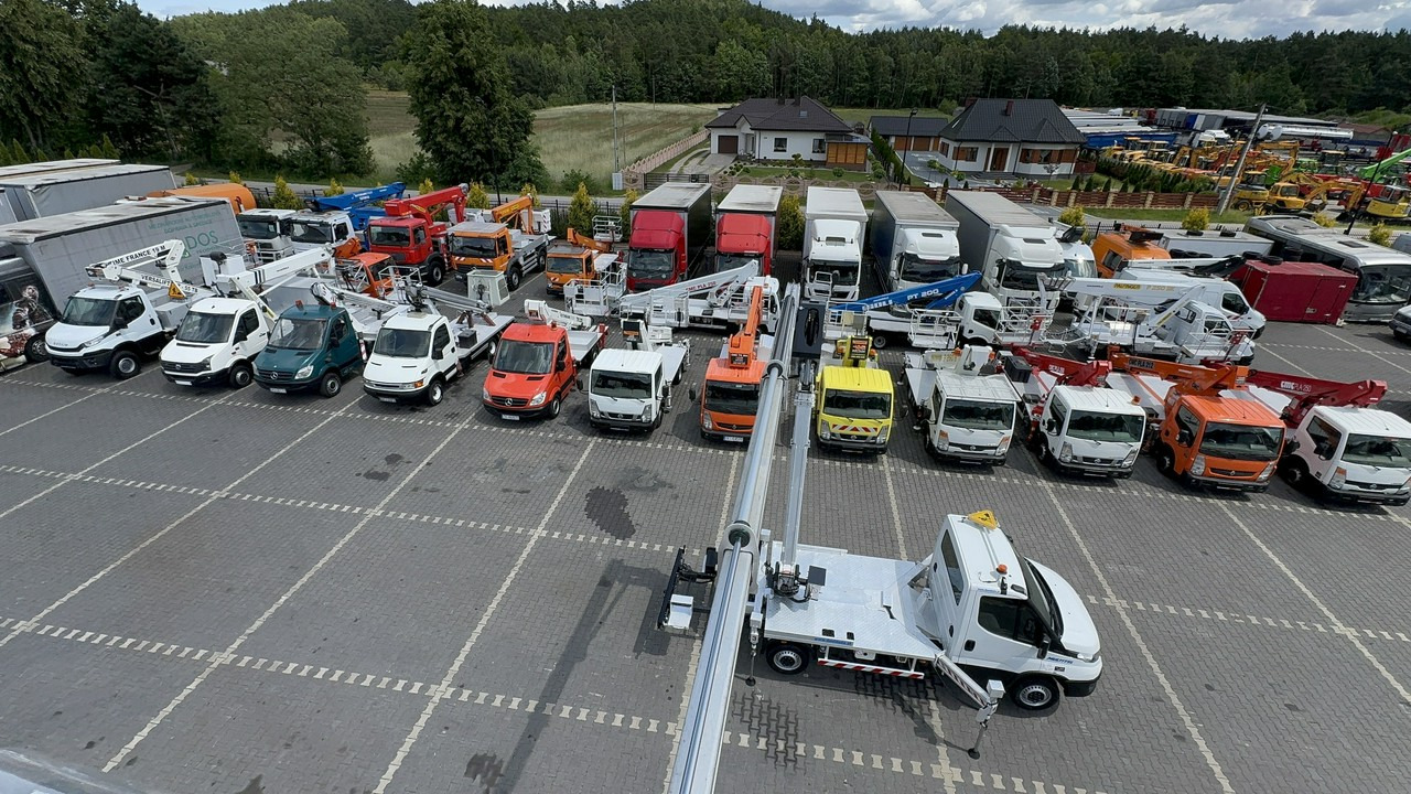 Iveco Daily 35S14 - 车载空中平台:图1 Iveco Daily 35S14 - 车载空中平台:图1