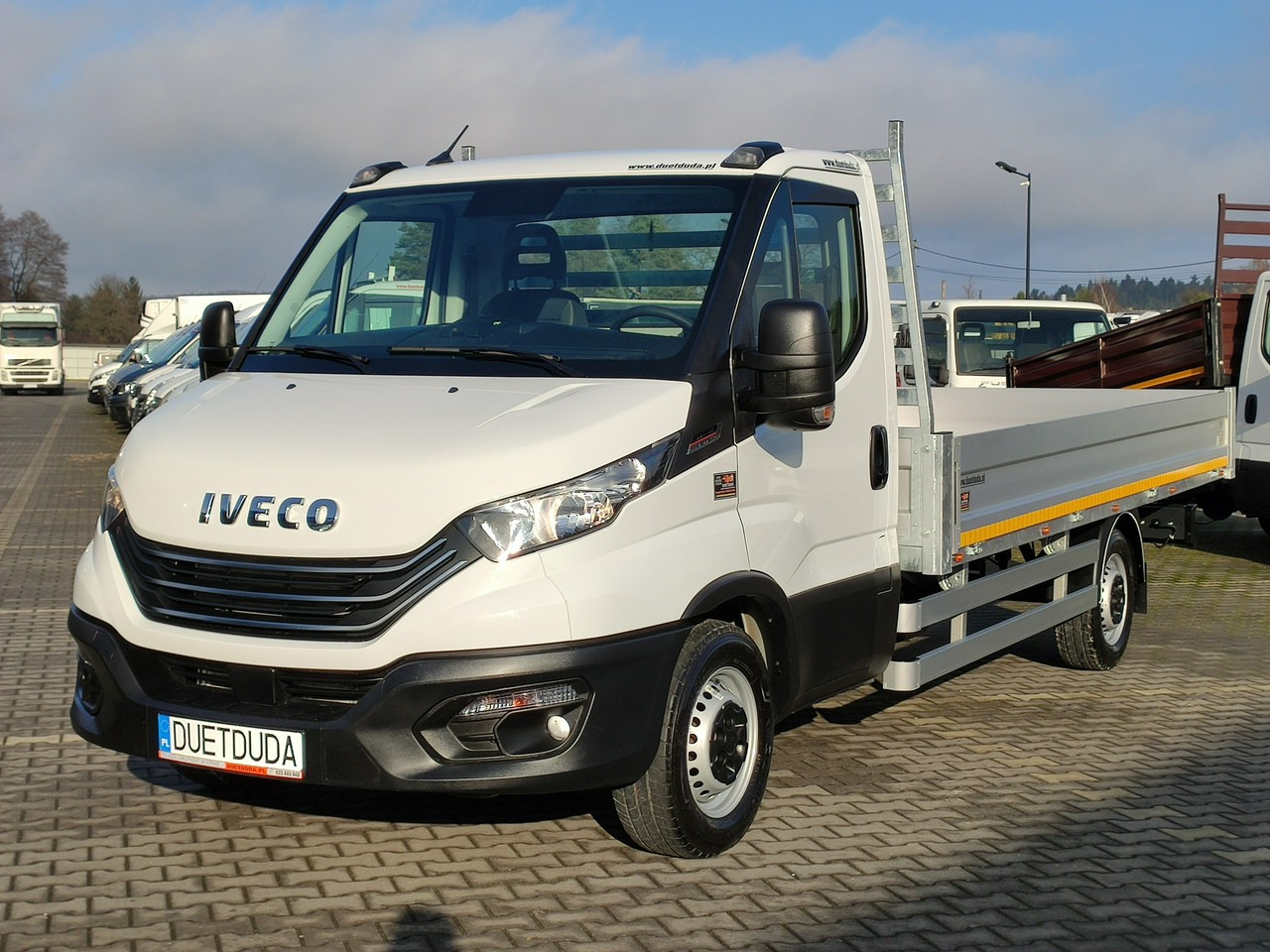 Iveco Daily 35S16 V - 平板货车:图5 Iveco Daily 35S16 V - 平板货车:图5