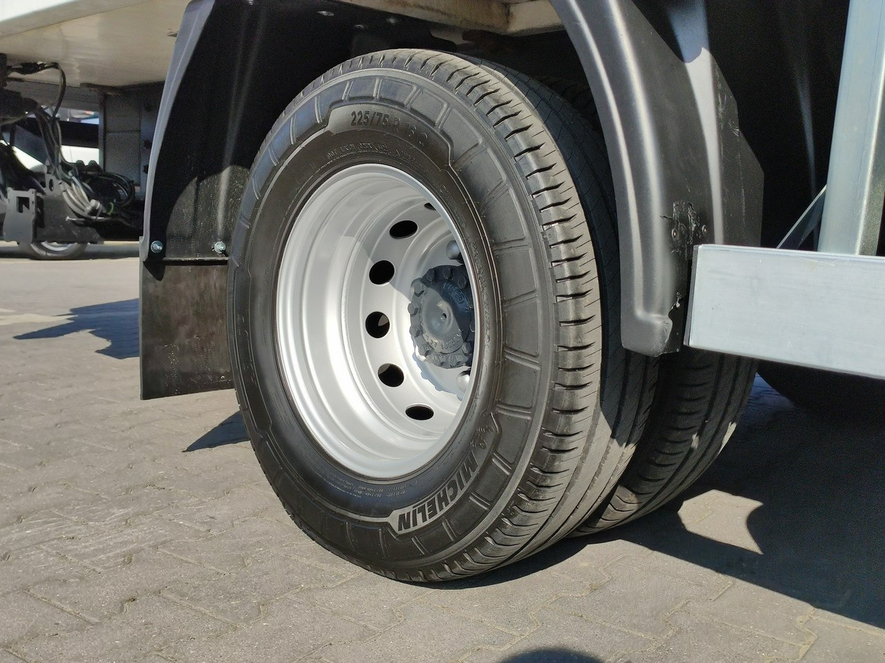 Iveco Daily 72C18 Mroźnia Ściana Grodziowa Podwójny Parownik 租赁 Iveco Daily 72C18 Mroźnia Ściana Grodziowa Podwójny Parownik：图14