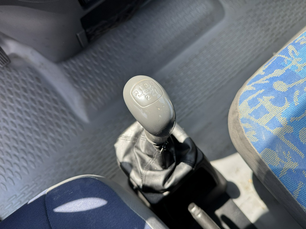 拖吊车 Iveco Daily：图25