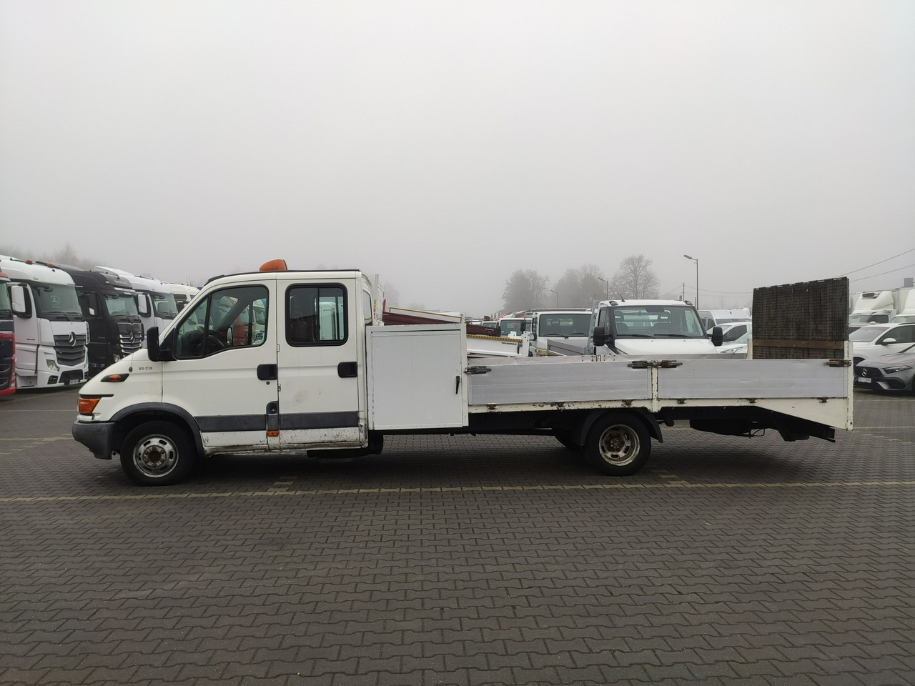 Iveco Daily - 拖吊车:图2 Iveco Daily - 拖吊车:图2