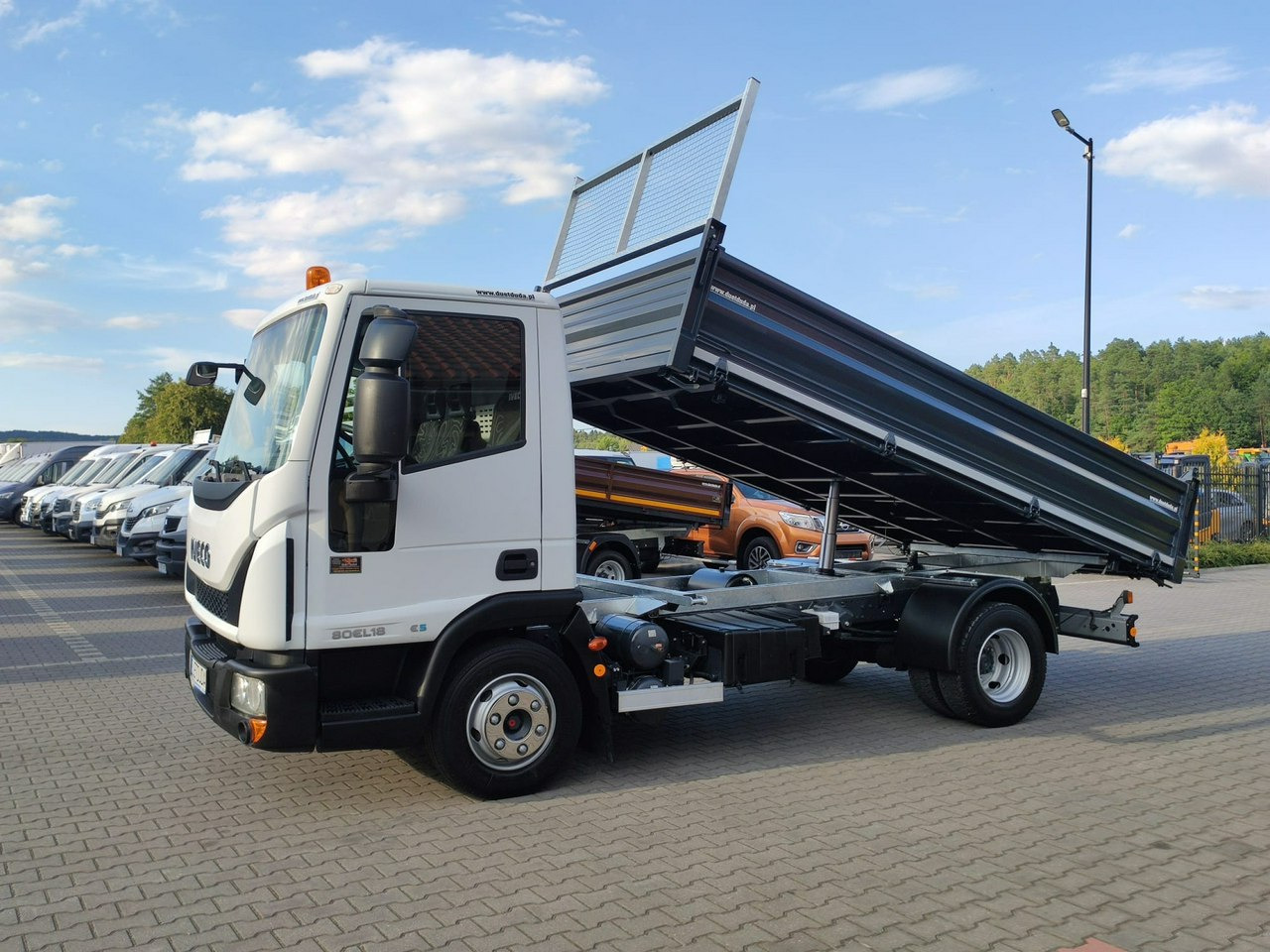 Iveco Eurocargo 80EL18 E5 Super Stan UNIKAT !!! - 翻斗车:图3 Iveco Eurocargo 80EL18 E5 Super Stan UNIKAT !!! - 翻斗车:图3