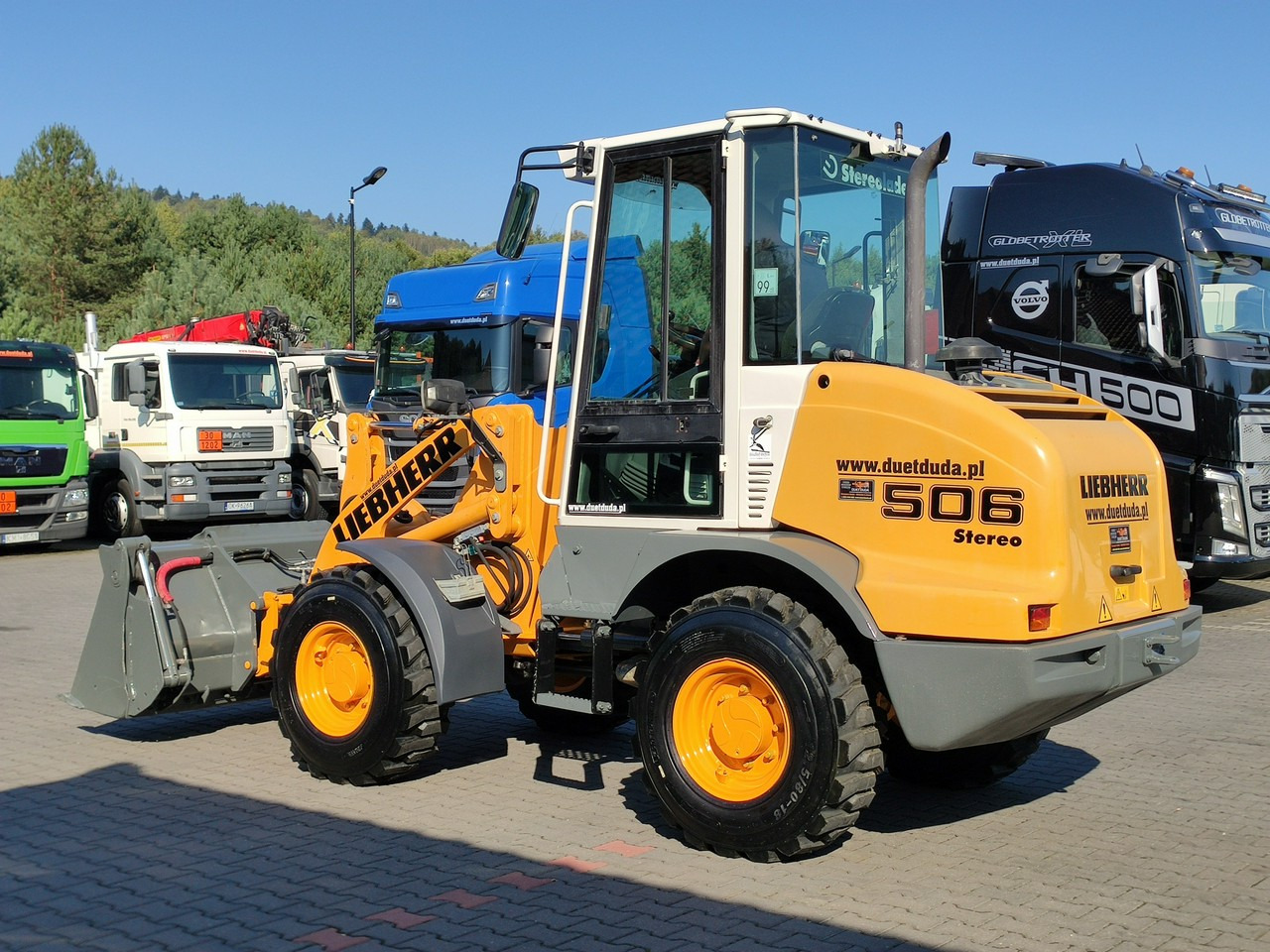 紧凑型装载机 Liebherr L 506 STEREO Szybkozłącze / Łyżka Krokodyl + Widły Waga 6300kg：图11
