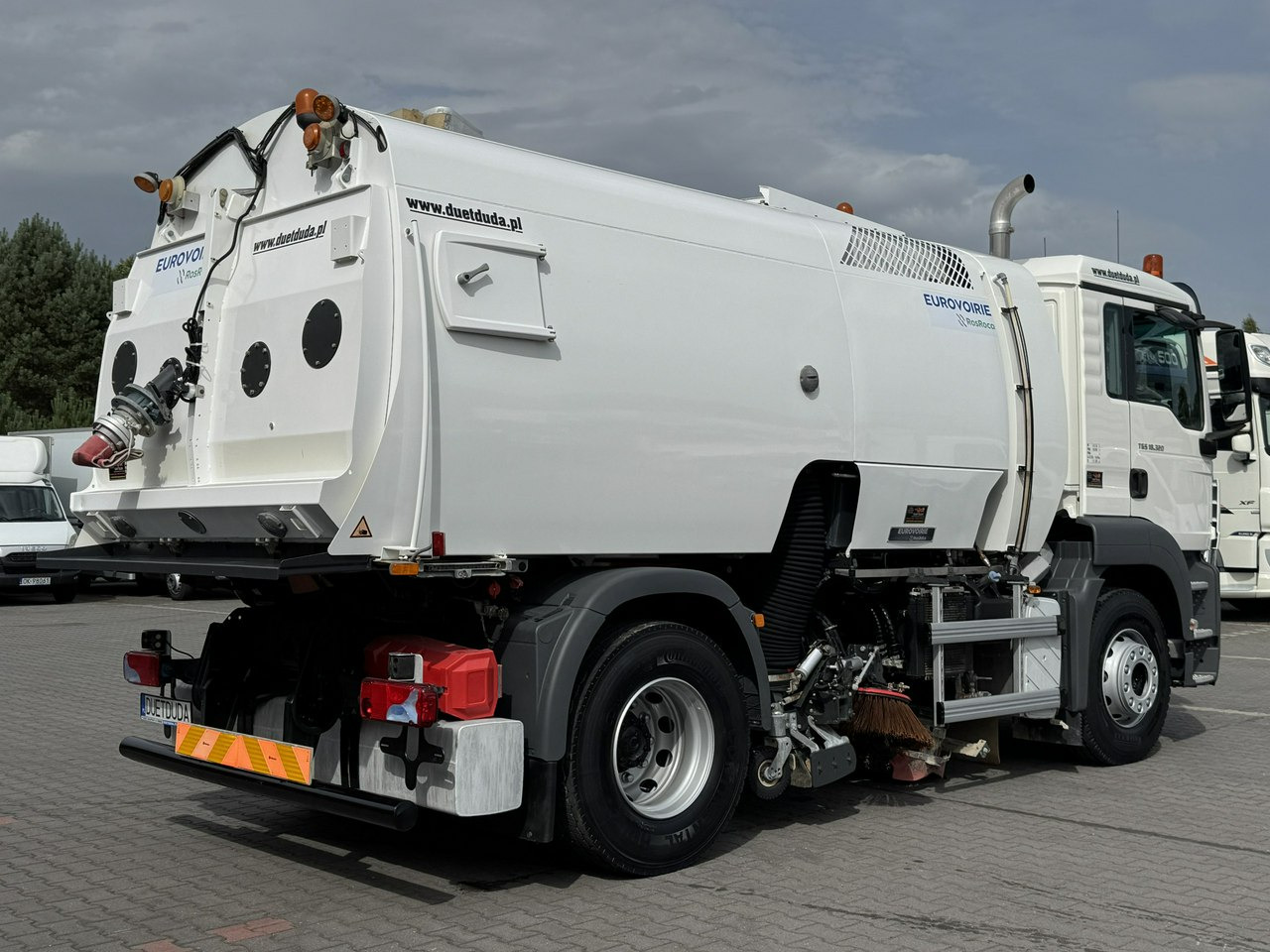 道路清扫机 MAN TGS 18.320 E5 BUCHER OPTIFANT 8000 Zamiatarka Uliczna Euro 6：图26