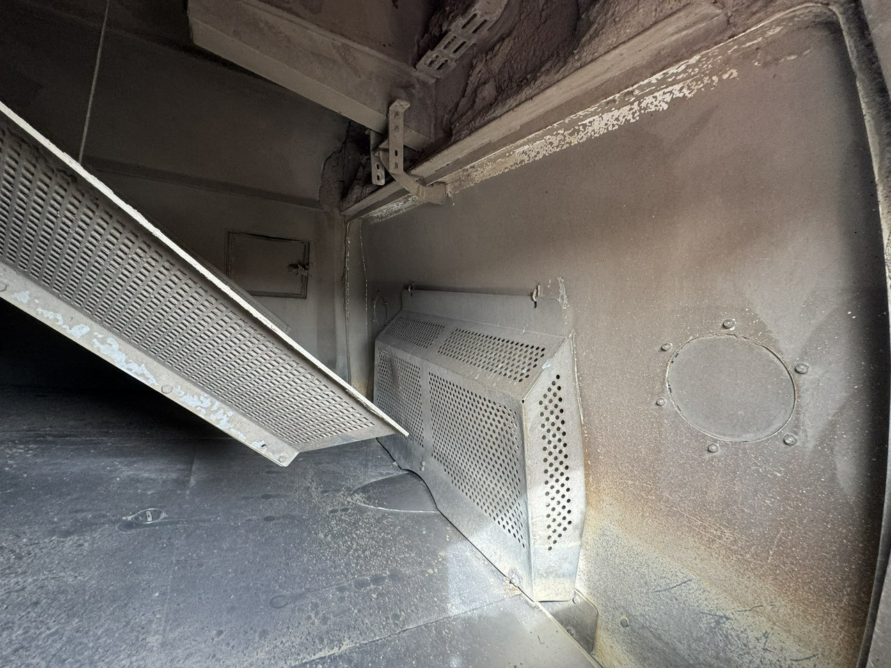 道路清扫机 MAN TGS 18.320 E5 BUCHER OPTIFANT 8000 Zamiatarka Uliczna Euro 6：图16