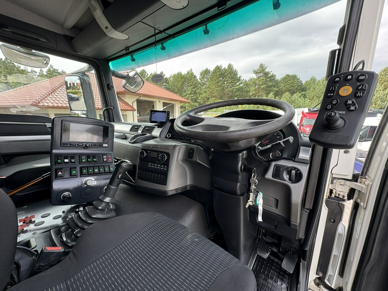 道路清扫机 MAN TGS 18.320 E5 BUCHER OPTIFANT 8000 Zamiatarka Uliczna Euro 6：图33