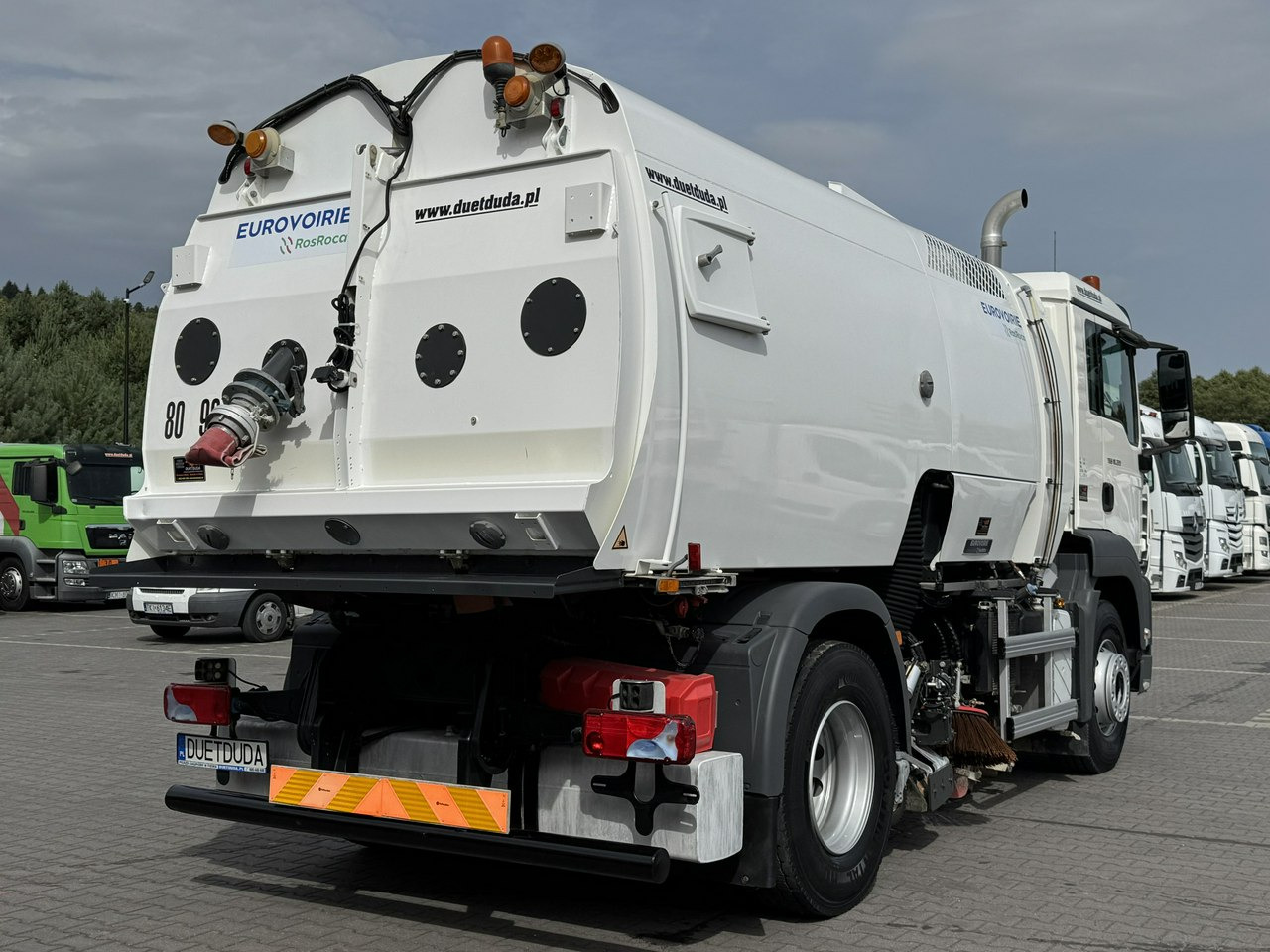 道路清扫机 MAN TGS 18.320 E5 BUCHER OPTIFANT 8000 Zamiatarka Uliczna Euro 6：图31