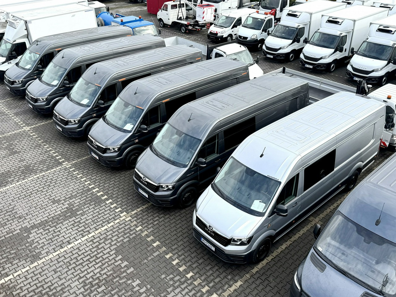 Man TGE - 无侧窗厢式货车:图3 Man TGE - 无侧窗厢式货车:图3