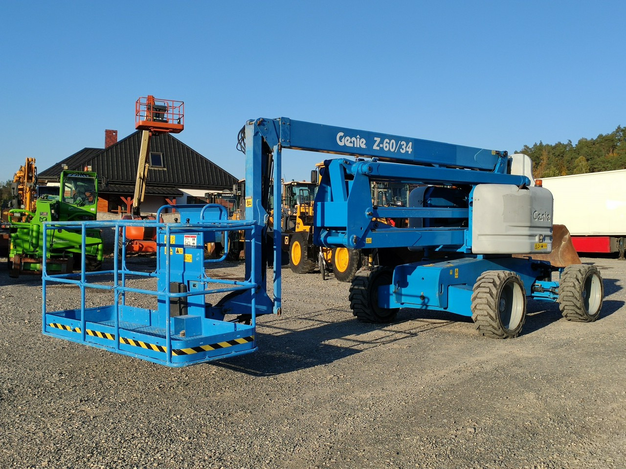 Manitou 200 ATJ,Genie Z60/34 PODNOŚNIK PRZEGUBOWY TELEKOPOWY JGL 4x4 4WD - 铰接臂:图2 Manitou 200 ATJ,Genie Z60/34 PODNOŚNIK PRZEGUBOWY TELEKOPOWY JGL 4x4 4WD - 铰接臂:图2