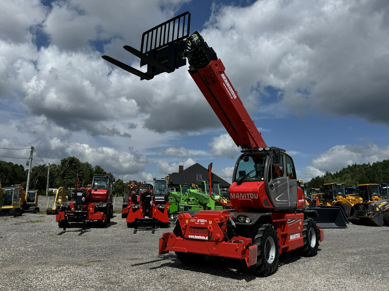 Manitou MRT 2150 + ROTO Ładowarka Teleskopowa Obrotowa 2550 - 伸缩臂叉装车:图4 Manitou MRT 2150 + ROTO Ładowarka Teleskopowa Obrotowa 2550 - 伸缩臂叉装车:图4