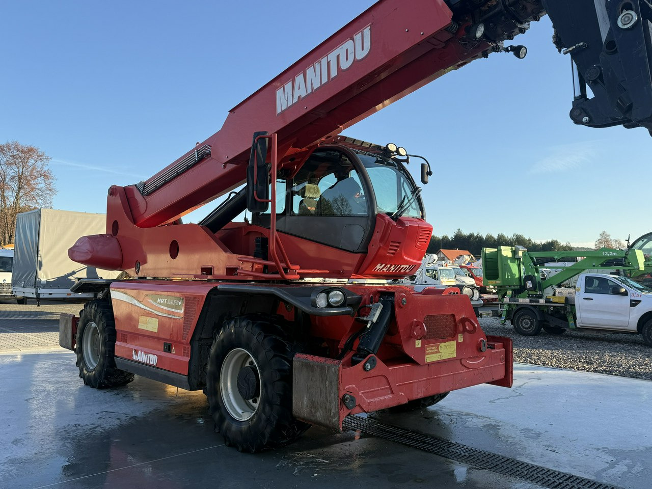 Manitou MRT 2470 + PRIVILEGE ST4 S1 ROTO Ładowarka Teleskopowa - 伸缩臂叉装车:图5 Manitou MRT 2470 + PRIVILEGE ST4 S1 ROTO Ładowarka Teleskopowa - 伸缩臂叉装车:图5