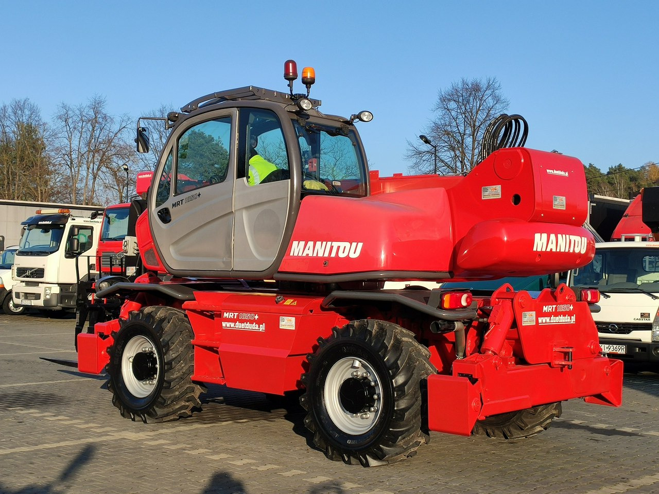 Manitou MRT1850 ROTO Teleskopowa Obrotowa 2150,2140,2540 - 伸缩臂叉装车:图5 Manitou MRT1850 ROTO Teleskopowa Obrotowa 2150,2140,2540 - 伸缩臂叉装车:图5
