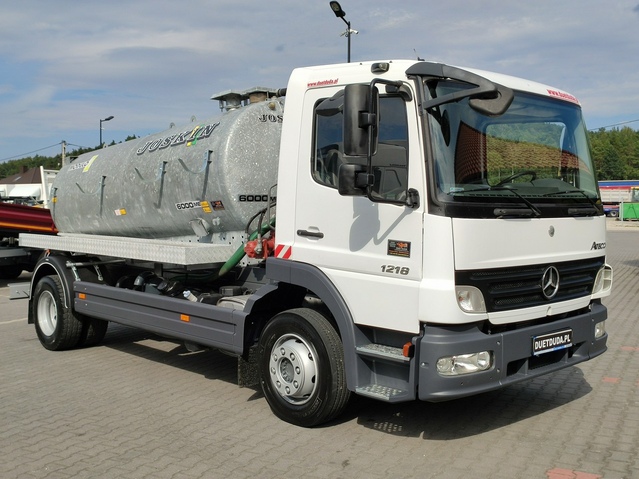 Mercedes Atego 1218 Asenizacyjny Szambiarka Beczka Szambowóz Poj.6m 2019r - 真空车:图2 Mercedes Atego 1218 Asenizacyjny Szambiarka Beczka Szambowóz Poj.6m 2019r - 真空车:图2